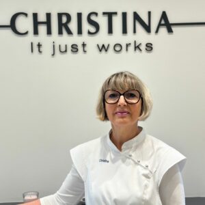 ```markdown Professionnelle en soins à l'institut de beauté Alfortville, offrant expertise et soins personnalisés. ```